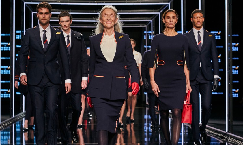 Die künftigen Uniformen von Iberia: Hier erstmals zu sehen auf einer Modenschau in Madrid.