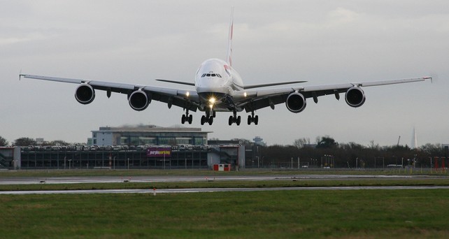 british airways airbus a380 landing london heathrow-ref42999
