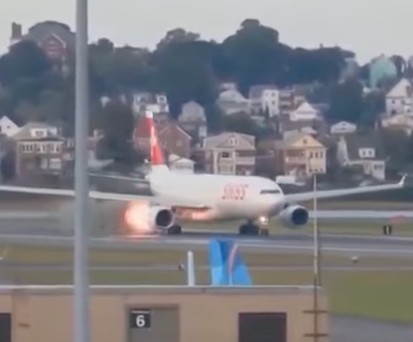 Flammen am Triebwerk: Der Airbus A330 von Swiss musste den Start abbrechen.