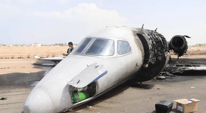 Die ausgebrannte Cessna Citation in Misrata: Betrunkene Piloten?