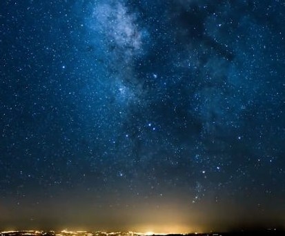 Sternschnuppen, die Milchstraße und man selbst mittendrin