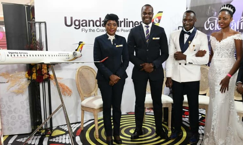 Uganda Airlines auf der Hochzeitsmesse: Modell einer CRJ 900.