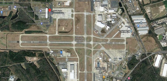 Der Blick auf den Flughafen auf Google Maps