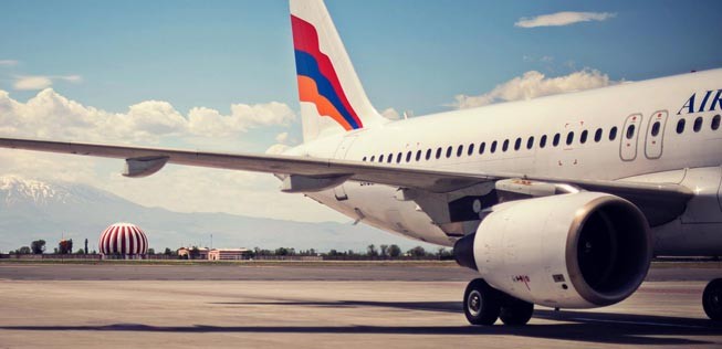 Flieger von Air Armenia: Derzeit besitzt die Fluglinie kein Flugzeug mehr.