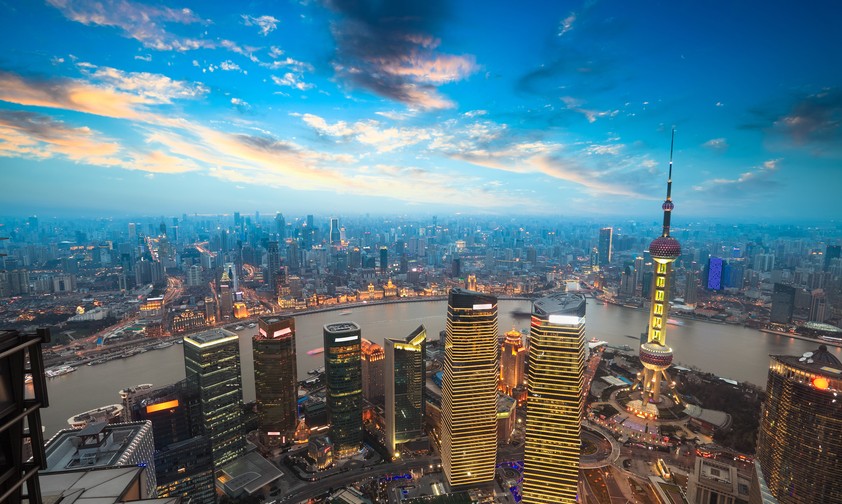 Die pulsierende Wirtschaftsmetropole Shanghai...