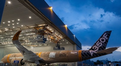 A350F MSN700 - roll out by night AI-PHO-0108-36-A350F MSN700 - roll out (by night)010