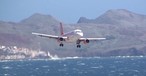 Easyjet-Flieger beim Anflug auf Madeira: Er war nicht der Einzige, der es schwer hatte.