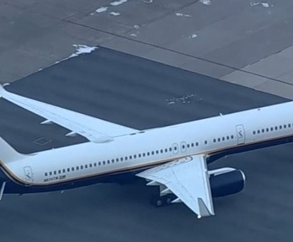 Die Boeing 757 des Justizministeriums der USA nach der Landung in New York: Diktator an Bord.