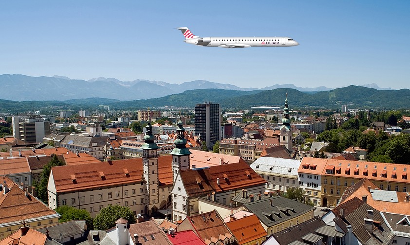 Flieger von Liliair über Klagenfurt: Bald soll es losgehen.