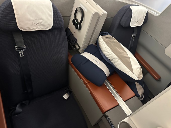 Die Doppel-Suite in der Mitte. Insgesamt bietet die Klasse 28 Plätze.