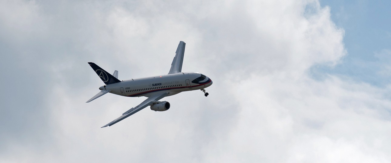 Flugvorführung eines Superjet 100 an der MAKS 2017: Dieses Jahr findet die Messe nicht statt.