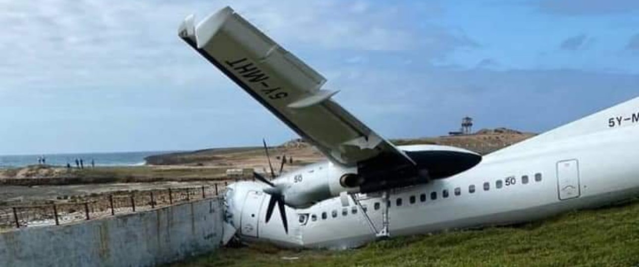 Fokker 50 von Silverstone Air: Die Piloten wurden verletzt.