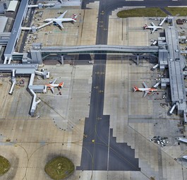 Gatwick nach Drohnen-Chaos wieder offen
