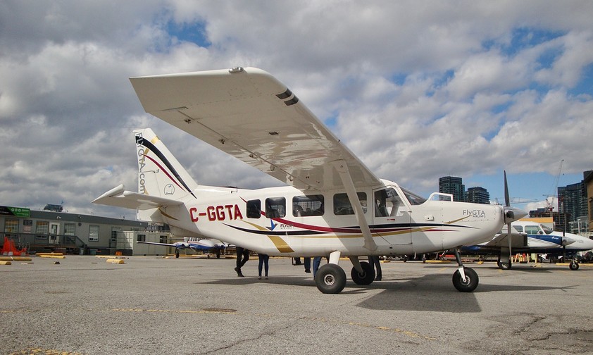 Gippsaero GA8 Airvan von Fly GTA: Die Airline bietet auch Charterdienste und Rundflüge an.
