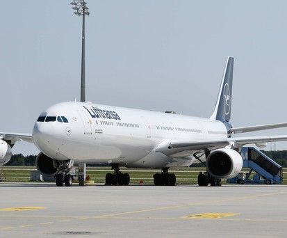 airbus a340 600 lufthansa