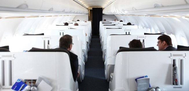 Kabine des Business-A318: Bald nur noch ein Flug am Tag.