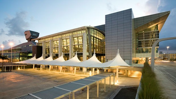 Miami International Airport: Bald von hier aus auf die Falklandinseln?