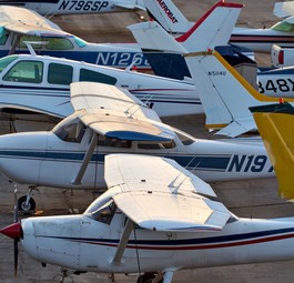 Kleinflugzeuge mit N-Registrierungen: Zahlreiche Flugzeuge müssen erstmal am Boden bleiben.