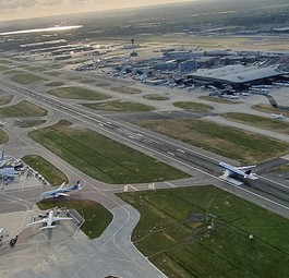 Den Flughafen Heathrow traf die Corona-Krise hart. es fanden noch 195.000 Flüge statt.