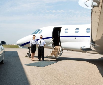 Gecharterter Jet: Reisende sollten auf legale Angebote zurückgreifen.