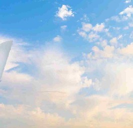 Winglet einer Fischer Boeing 737: Die Airline plant in diesem Jahr ihr erneutes Comeback.