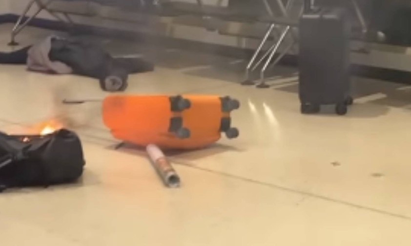 Brennender Rucksack am BER: Gefahr für Reisende hat zu keinem Zeitpunkt bestanden.