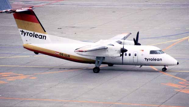 Austrian kaufte sich 1994 auch bei Tyrolean Airways ein, die nach und nach ganz übernommen wurde. Auch dieser Name verschwand als Marke. 2001 kaufte der Konzern auch noch die Rheintalflug.