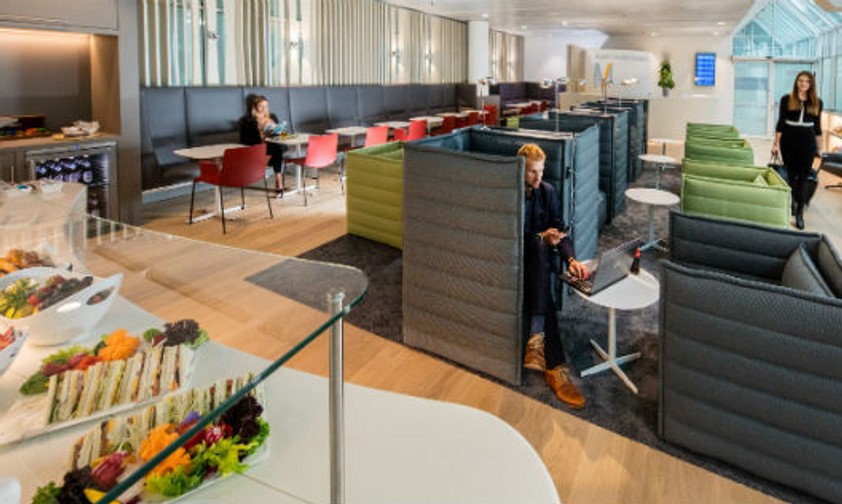 Europa Lounge am Flughafen München: Frisch renoviert.