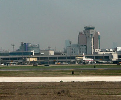 Der älteste Flughafen Chinas: Shanghai Hongqiaos Terminal 1 wird vollständig renoviert.