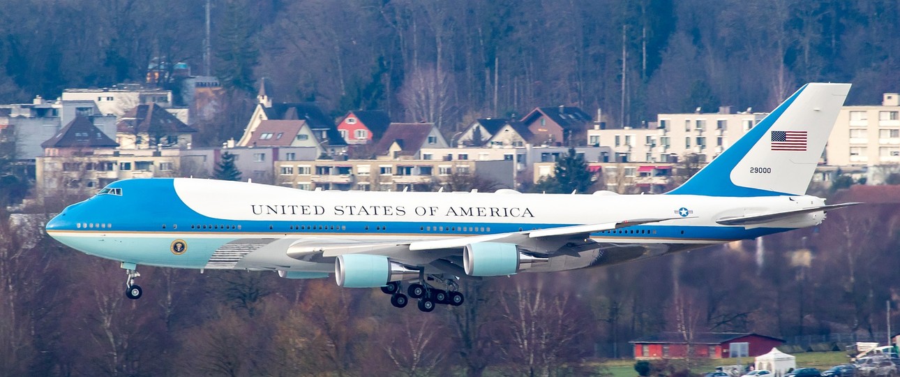 Die 92-9000, hier zu sehen bei einer Landung in Zürich: Beendet ihre Karriere als Air Force One.