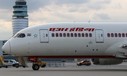 Dreamliner von Air India am Flughafen Wien: Die Airline kommt regelmäßig zum Tanken nach Wien.
