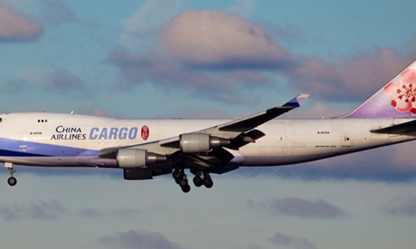 Platz 10: China Airlines Cargo. 5,3 Millionen Tonnen Fracht (2014). Die Anbieterin fliegt mit 18 Jets vom Typ Boeing 747-400. Sie nutzt aber auch Raum in den über 80 Passagierflugzeugen.