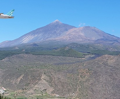 Airbus A319 von Lattitude beim Vulkan Teide: Start mit neuem Namen.