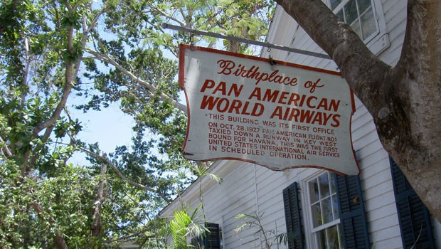 Pan American World Airways: Das erste Büro war auf Key West in Florida - noch heute erinnert ein nostalgisches Zeichen an den «Geburtsort» der Airline. Die Airline schaffte es nicht aus der Krise.