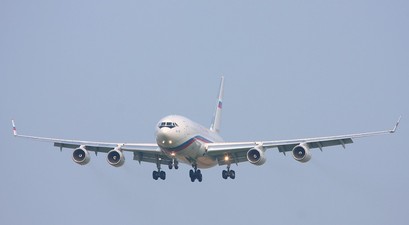 Die Ilyuhsin Il-96 mit dem Kennzeichen RA-96018: In Genf gelandet.