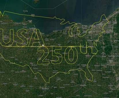 Gezeichnet per Flugverlauf: Gratulation an die USA.
