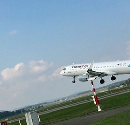 Airbus A320 von Eurowings: Air Berlin fliegt bald für die Billigairline.