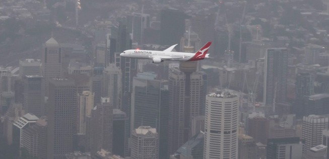 Am 20. Oktober 2017 flog Qantas 787-9 aus den USA kommend zum ersten Mal über Sydney und ...