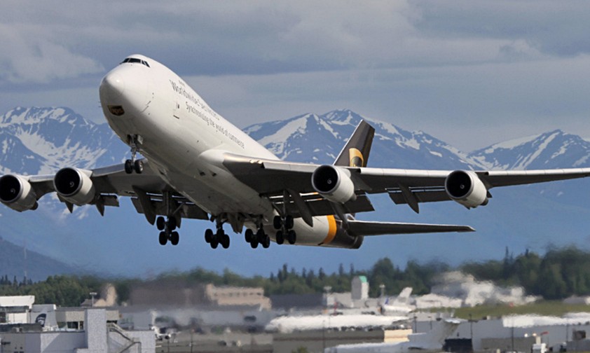 Boeing-747-Frachter von UPS (Archivbild): Einige Jumbo-Jets brauchen Anpassungen.