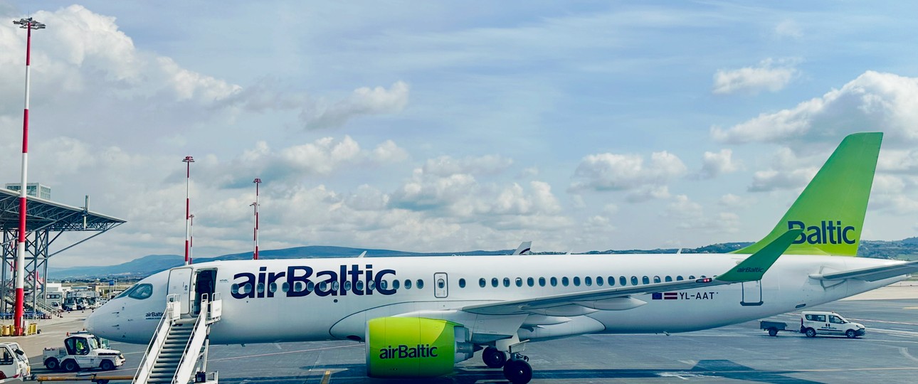 Airbus A220 von Air Baltic: Die Airline betreibt eine junge Einheitsflotte.
