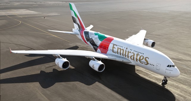 emirates airbus a380 flagge 02