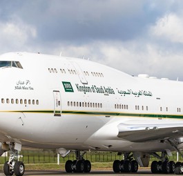 Boeing 747 der saudischen Regierung: Neue Lackierung.