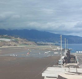 Asche auf dem Vorfeld: La Palma muss den Flugverkehr pausieren.