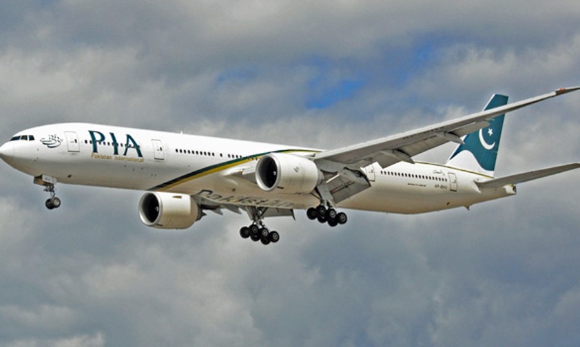 B777 von Pakistan International Airlines: Eine hatte Beulen, eine technische Probleme.