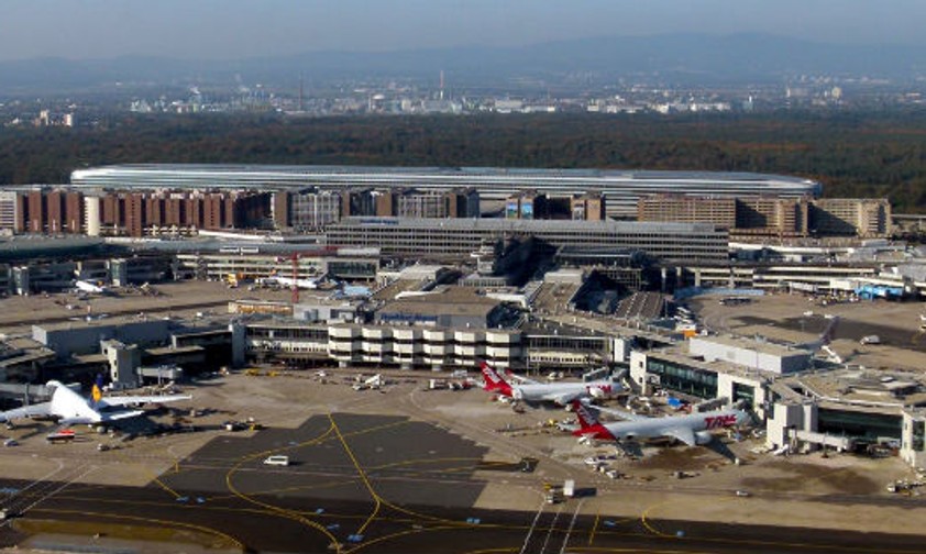 Zuerst der Blick auf Europa.

Platz 3: <b>Frankfurt</b><b> (FRA) </b>mit einem Connectivity-Index-Wert von <strong>447.</strong>
