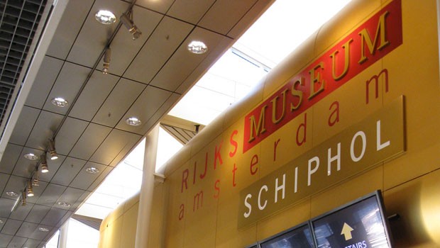 Platz fünf der besten: Amsterdam Schiphol - Transitpassagiere schätzen den Ruhebereich. Und wer nicht schlafen kann, kann sich im Museum die Zeit vertreiben.