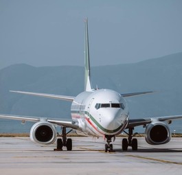 Boeing 737 von Aeroitalia: Zu ähnlich wie Alitalia, findet ein Gericht.