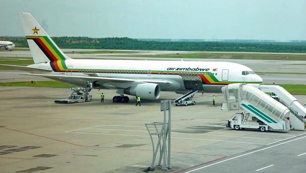 Boeing 767-200 der Air Zimbabwe: Arge Probleme.