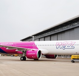 Jet von Wizz Air: Erneut Ärger um Einsatzzeiten im Cockpit.