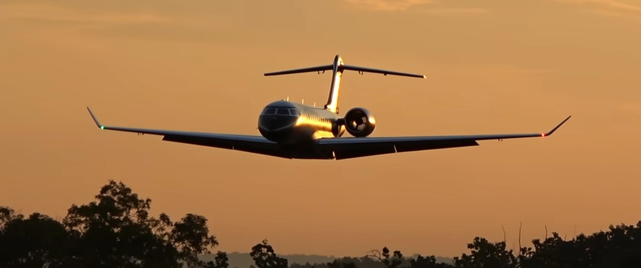 Bombardier Global 7500: Hier fliegt ein Modell mit sieben Metern Spannweite zum ersten Mal.
